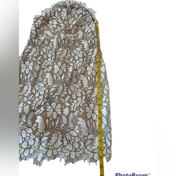 Lulus lace halter top dress size small - Picture 7 of 12